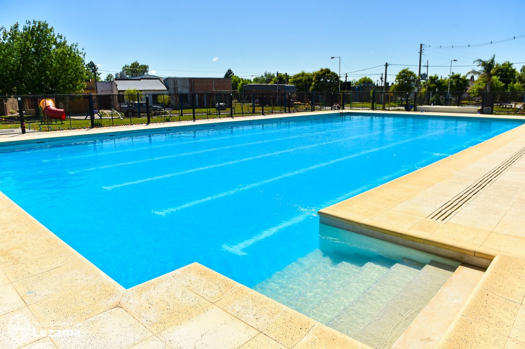 Clases de natación infantil 