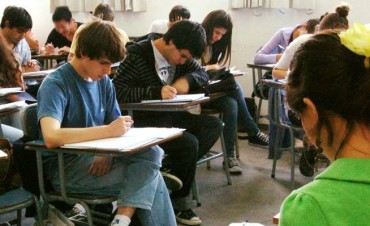 Aviso por Becas Municipales