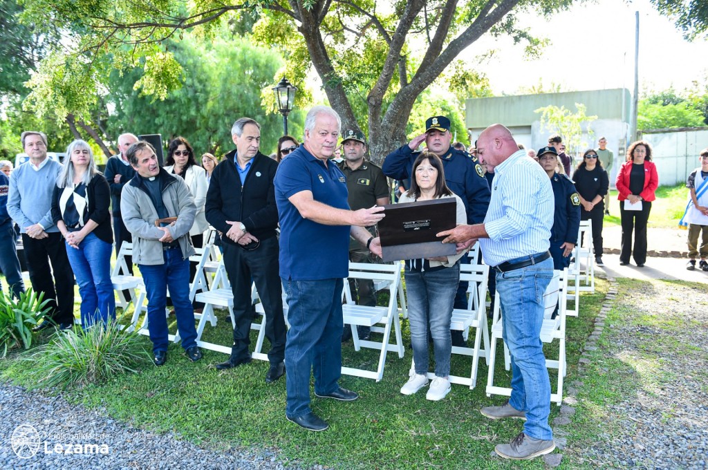Lezama homenajeó a los Héroes de Malvinas y rindió honores al soldado Ángel Rossi