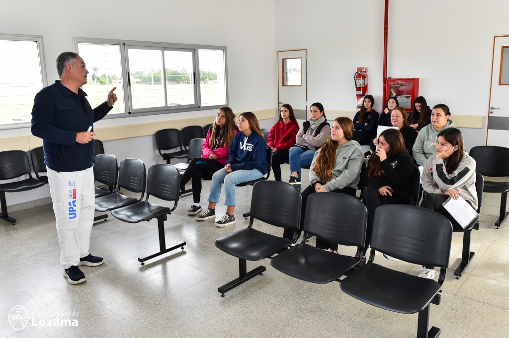 Se realizaron los aptos médicos a los deportistas de voley