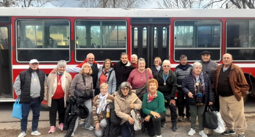 Destacada actuación de Lezama en el Encuentro Regional de Adultos Mayores 