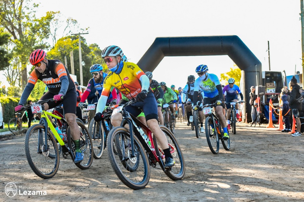 170 participantes disfrutaron del 3° Rural Bike de Lezama