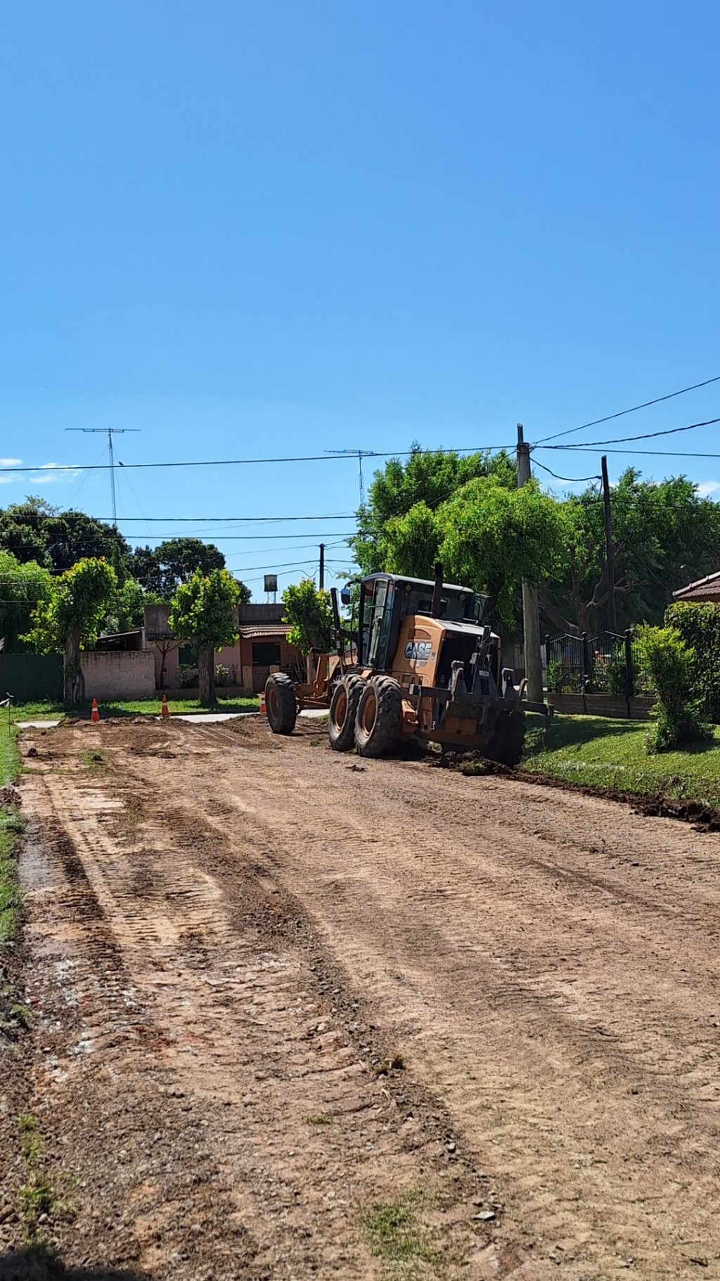 Nueva obra: Vecinos de la calle Schmidt tendrán pavimento en su calle