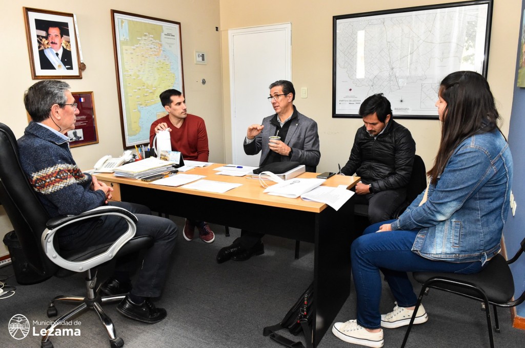 Lezama firmó un acuerdo con la Facultad de Ciencias Económicas de la UBA