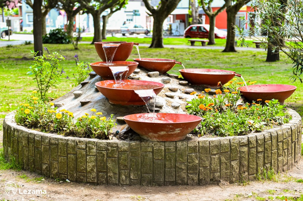 Nuestra histórica Plaza de la Autonomía ya luce su nueva fuente